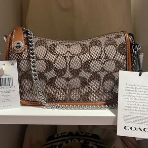 Swinger 20 In Crystal Signature Jacquard